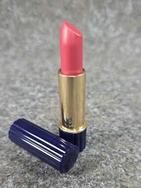 Estee Lauder True Lipstick, Poetic Rose, New